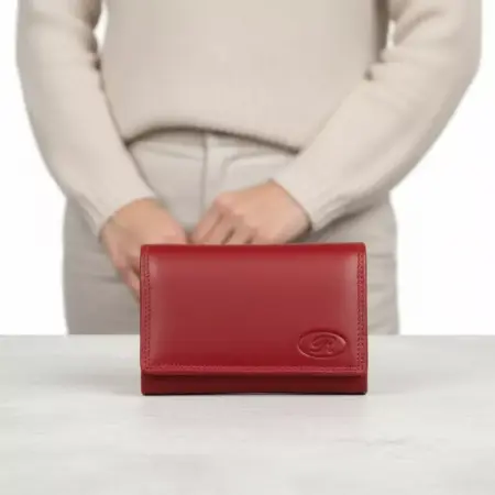 Naomi 20504