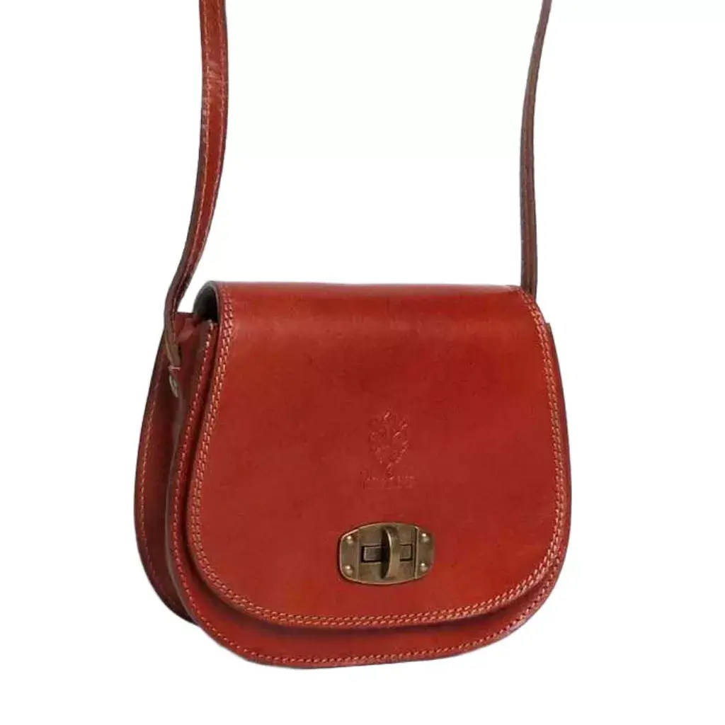 dámská kožená kabelka přes rameno laura 222302 – elegantní crossbody z pravé kůže % » reform laura 222302 05