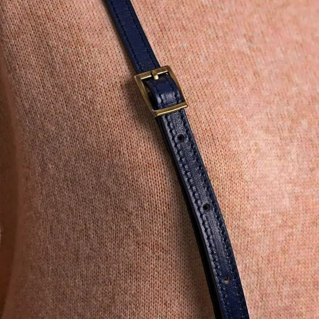 dámská kožená kabelka přes rameno elisa 224505 – elegantní crossbody z pravé kůže % » reform elisa 224505 12