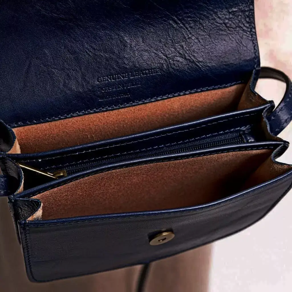 dámská kožená kabelka přes rameno elisa 224505 – elegantní crossbody z pravé kůže % » reform elisa 224505 13